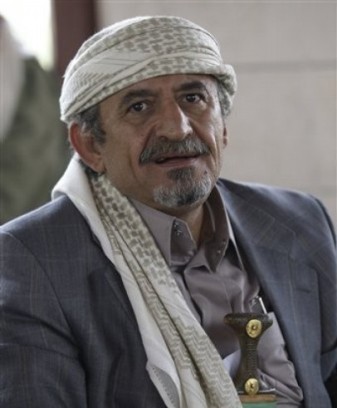 زعيم قبلي ينفي التهديد بفرض الوحدة اليمنية