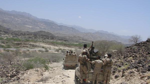 مصدر عسكري: الجيش يسيطر على مركز مديريةميفعة ومقتل2 من قادة القاعدة