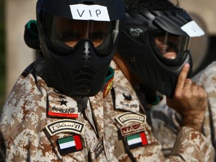 السلطات الأمنية في الامارات تلقي القبض على خلية إرهابية تتبع تنظيم ” القاعدة “