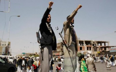 صحيفة عكاظ : اليمن على حافة الهاوية.. والانفصال يجزئ الجنوب والشمال