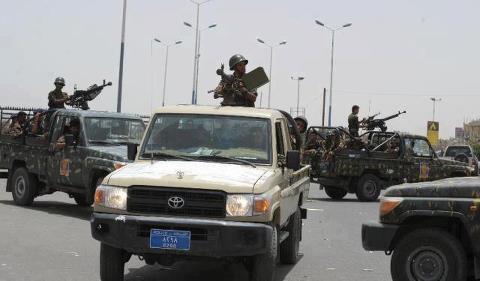 مسؤول عسكري جنوبي : السلطات اليمنية تنفذ مخطط عسكري لإحكام السيطرة على 4 محافظات جنوبية