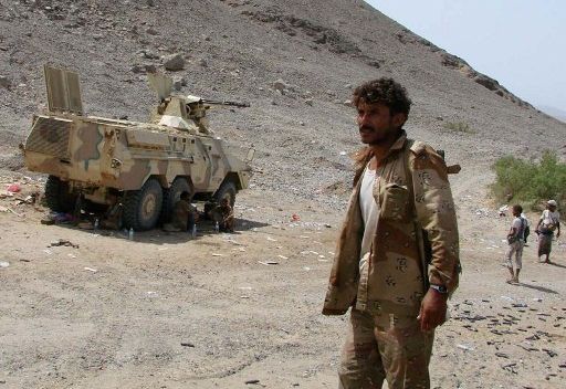مقتل وإصابة 5 جنود في كمين مسلح استهدف طاقما عسكريا بمحافظة مأرب اليمنية