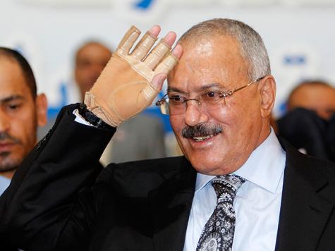 “صالح “يهاجم السفير الأمريكي ويقول لا اتدخل في شؤون أي حزب أمريكي