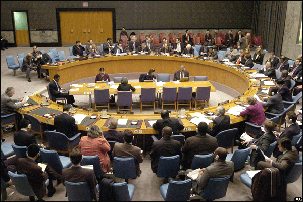 مجلس الأمن الدولي يرحب بقرارات الرئيس هادي