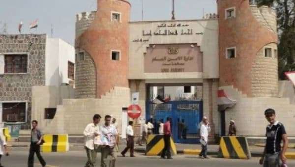 عدن .. توضيح أمني بشأن ما يُتداول عن اعتقال المحامية عفراء حريري
