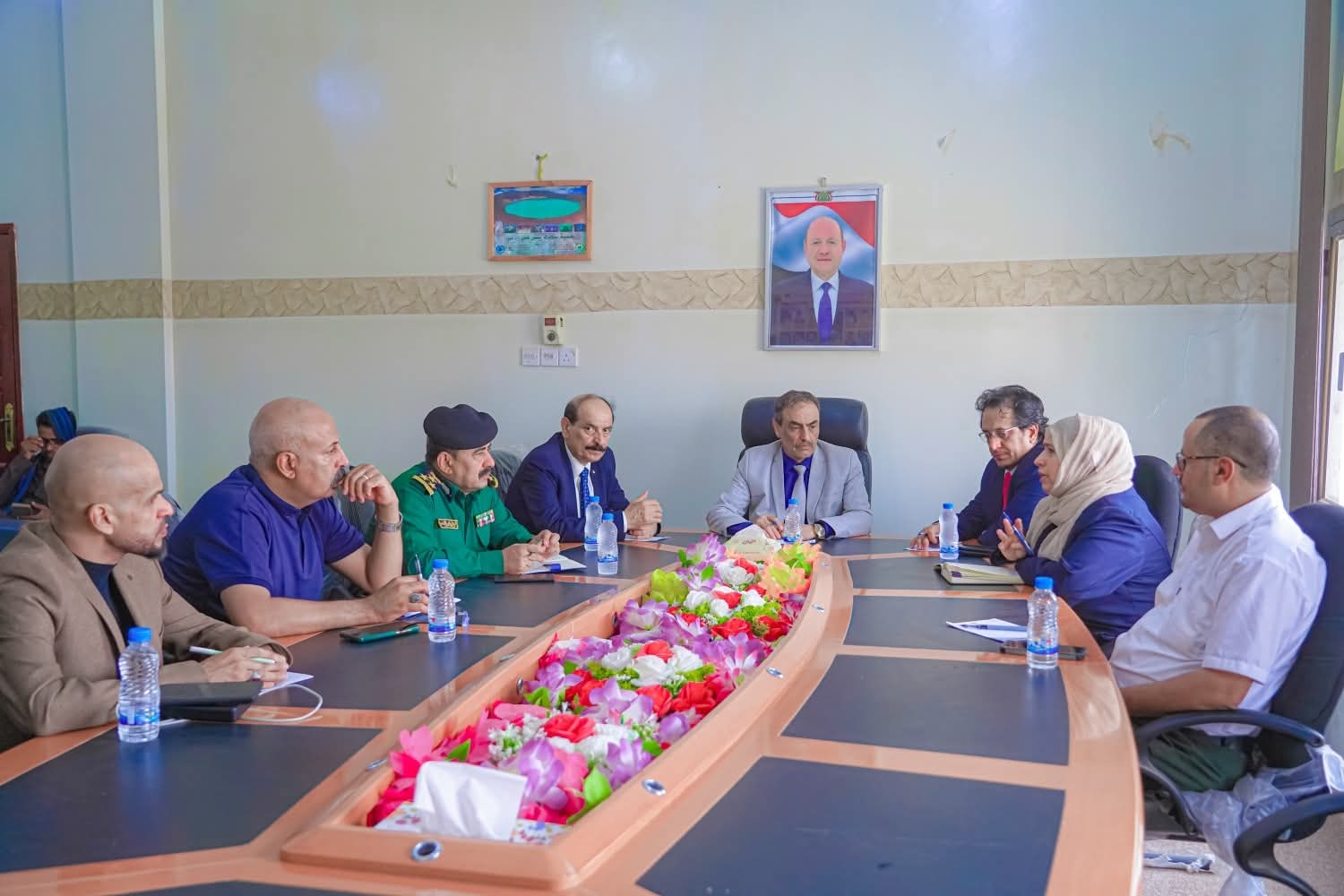 اللجنة الوطنية للتحقيق تشيد بالتكامل المؤسسي واحترام حقوق الإنسان في محافظة شبوة