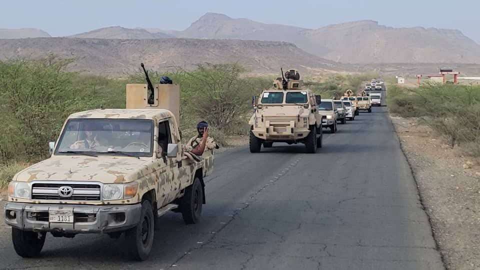 القوات الجنوبية ترسل تعزيزات إلى جبهة ثرة الحدودية بمحافظة أبين